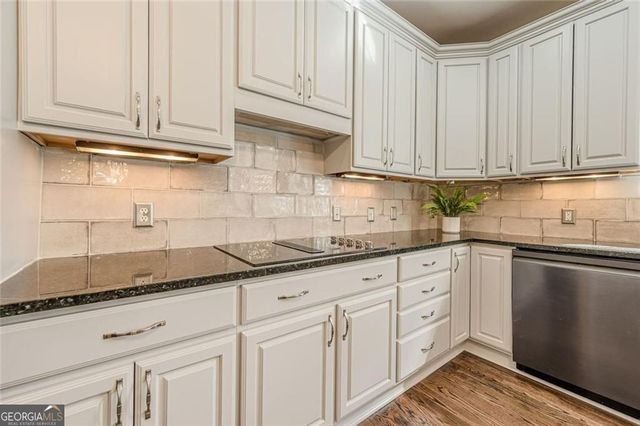 210 Little River Farms Trail, Canton, GA 30115