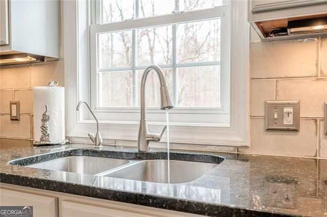 210 Little River Farms Trail, Canton, GA 30115