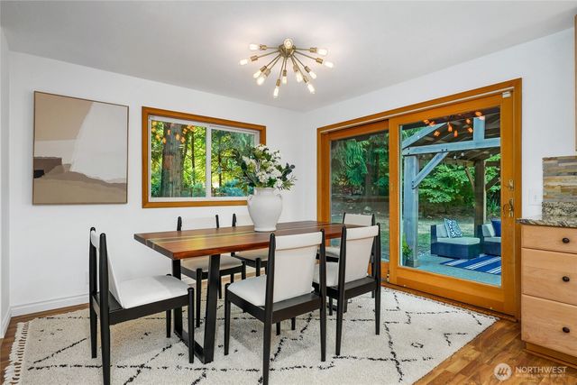 19602 NE 185th Street, Woodinville, WA 98077