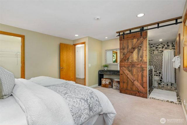 19602 NE 185th Street, Woodinville, WA 98077