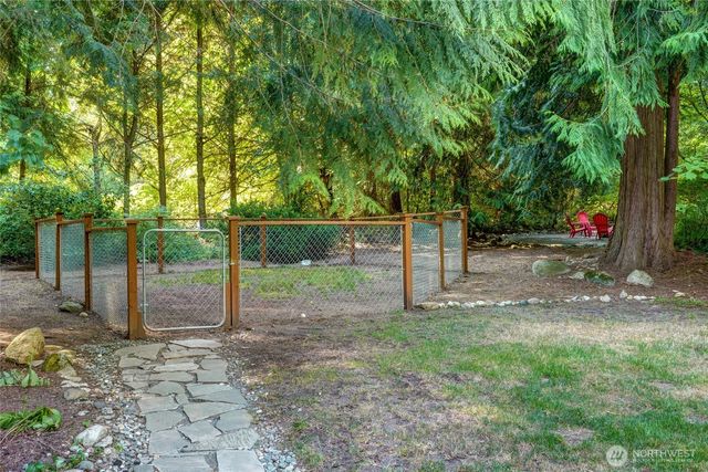 19602 NE 185th Street, Woodinville, WA 98077