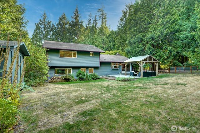19602 NE 185th Street, Woodinville, WA 98077