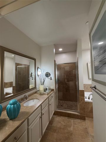 4899 Montrose Boulevard 1507, Houston, TX 77006