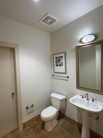 4899 Montrose Boulevard 1507, Houston, TX 77006
