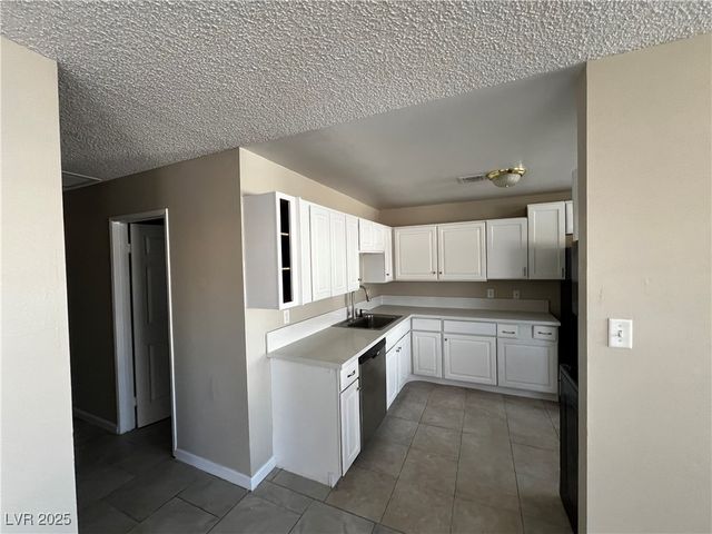 6941 Appleton Drive C, Las Vegas, NV 89156