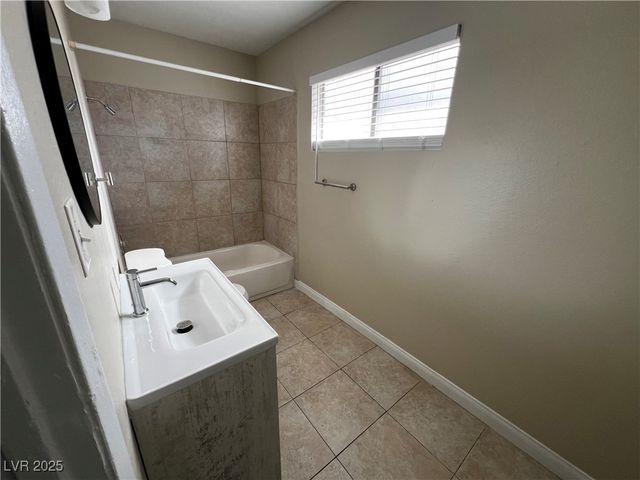 6941 Appleton Drive C, Las Vegas, NV 89156