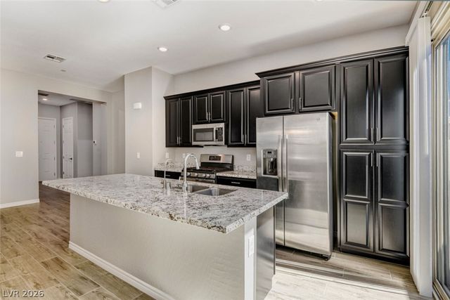 763 Cactus Crossing Street, Henderson, NV 89011