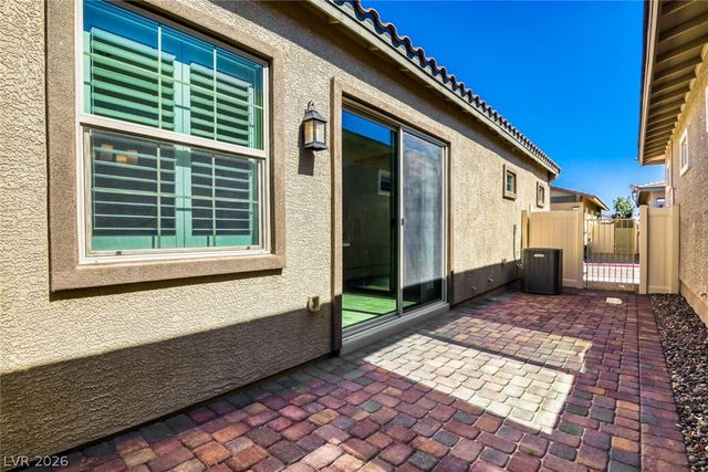763 Cactus Crossing Street, Henderson, NV 89011