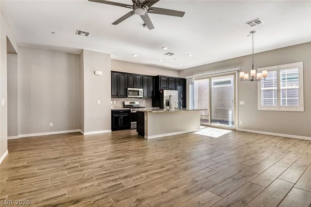 763 Cactus Crossing Street, Henderson, NV 89011