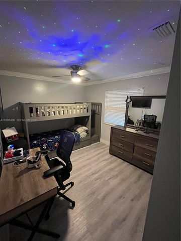 328 NW 47th St, Deerfield Beach, FL 33064