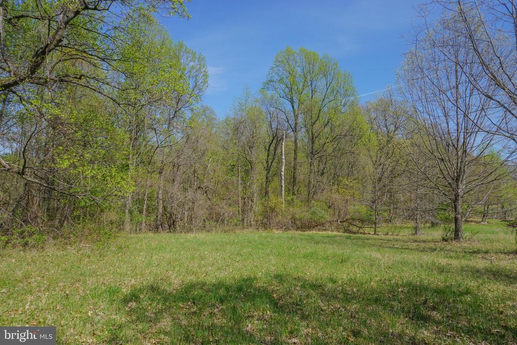 Image 15 of property listing at 0 S PARK AVE, Mertztown, PA 19539
