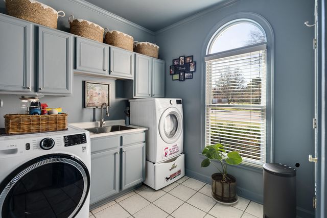 2410 HALLE PKY, Collierville, TN 38017