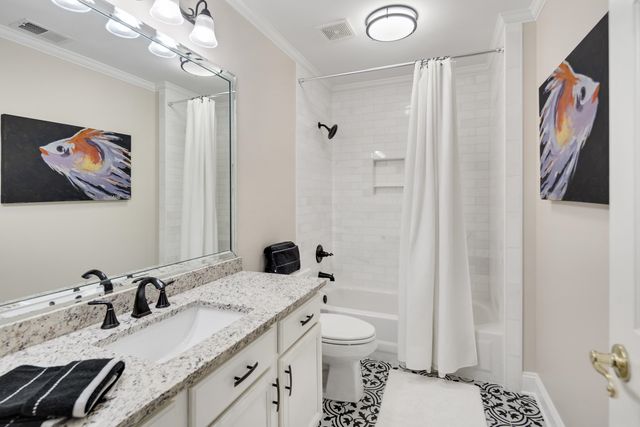 2410 HALLE PKY, Collierville, TN 38017