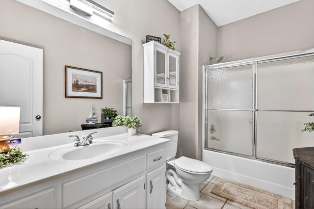 1101 W Woodhill Court, Springfield, MO 65810