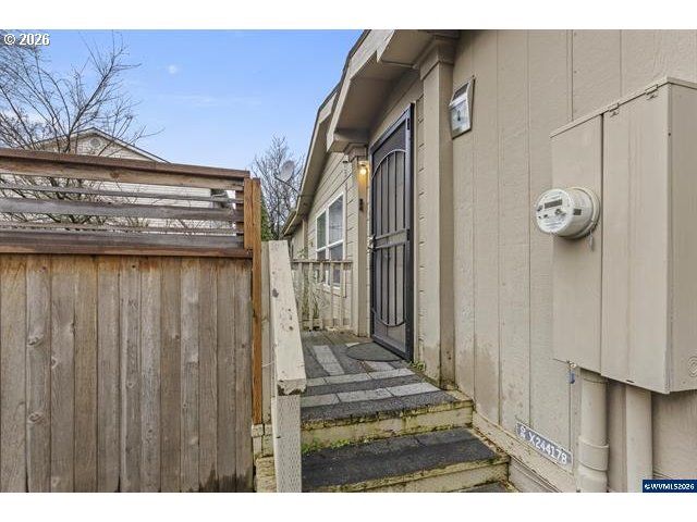 12323 Se HOLGATE Blvd 2, Portland, OR 97236