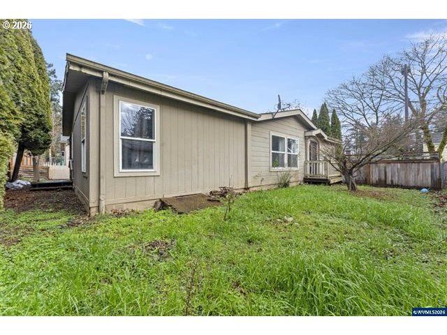 12323 Se HOLGATE Blvd 2, Portland, OR 97236