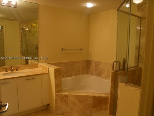 510 NW 84 TH AV 324, Plantation, FL 33324