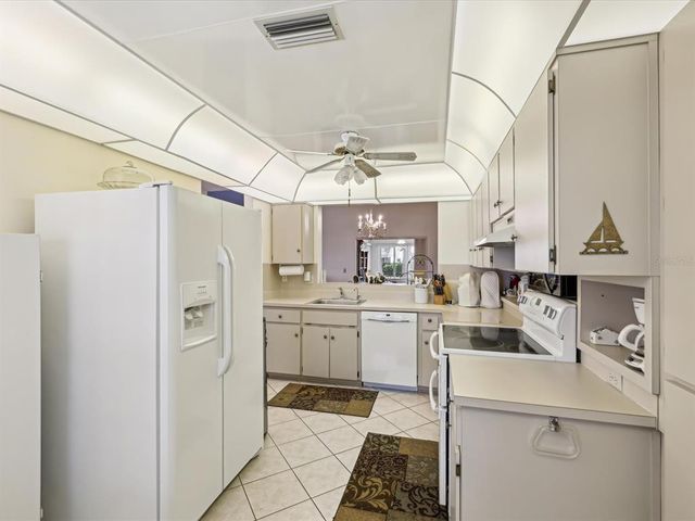 11536 GOLDEN RAIN DRIVE, New Port Richey, FL 34654