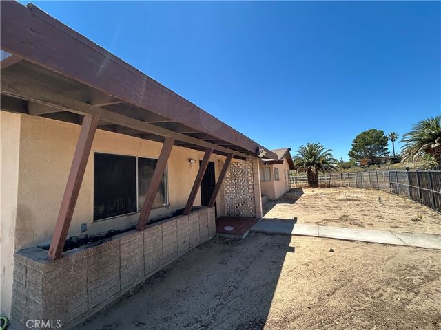 14822 Rodeo, Victorville, CA 92395