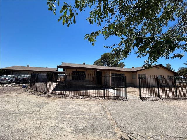 14822 Rodeo, Victorville, CA 92395