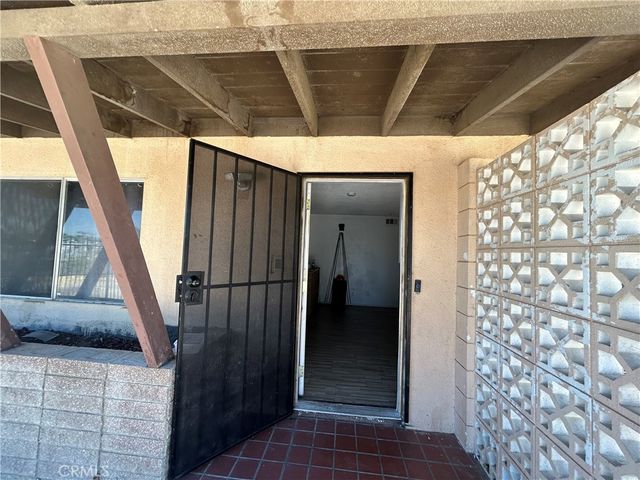14822 Rodeo, Victorville, CA 92395