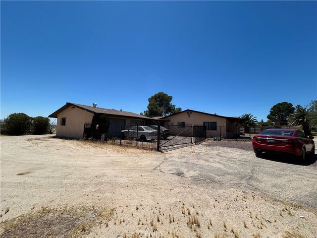 14822 Rodeo, Victorville, CA 92395