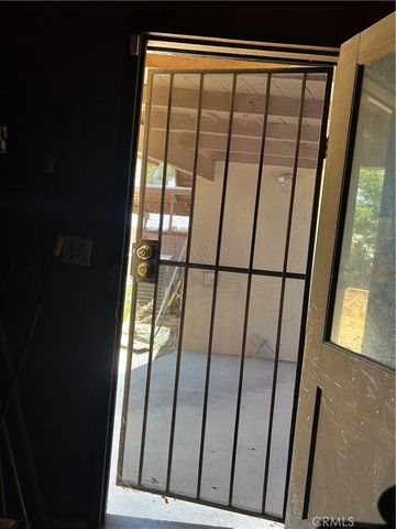 14822 Rodeo, Victorville, CA 92395