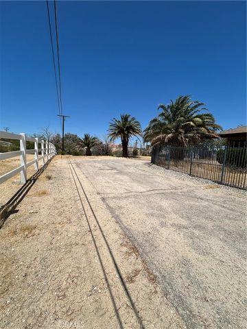 14822 Rodeo, Victorville, CA 92395