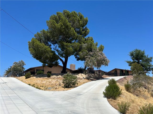 14822 Rodeo, Victorville, CA 92395