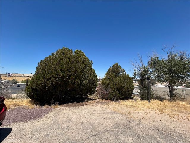 14822 Rodeo, Victorville, CA 92395