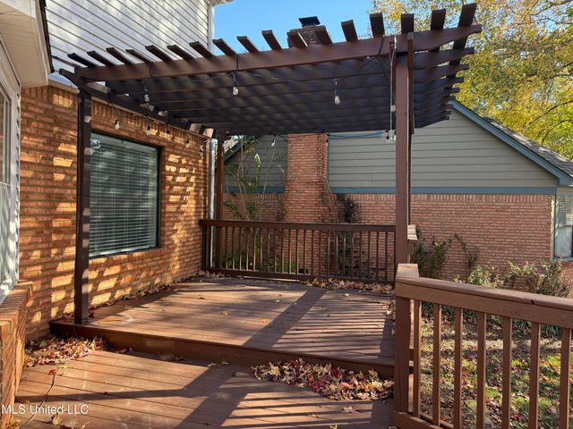 1327 Fox Chase Drive, Southaven, MS 38671