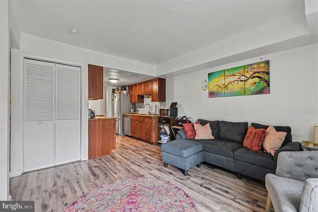 2303 IONOFF RD, Harrisburg, PA 17110