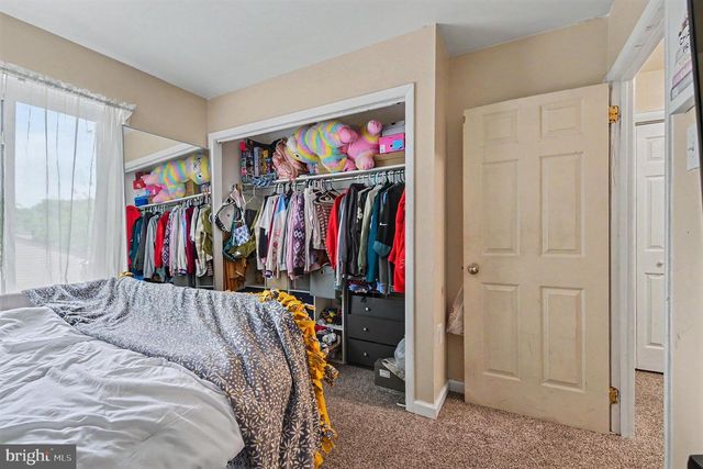 2303 IONOFF RD, Harrisburg, PA 17110