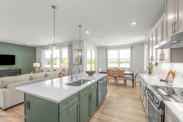 7063 Mcfarland Drive, Leland, NC 28451