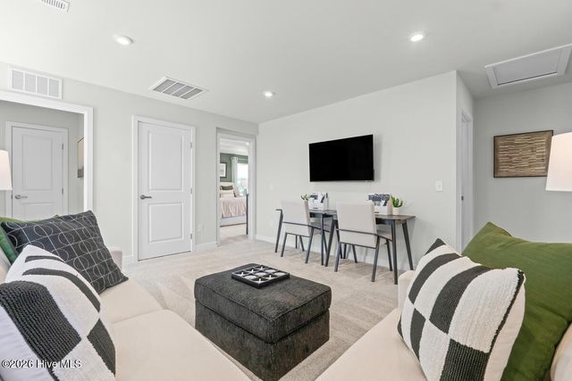 7063 Mcfarland Drive, Leland, NC 28451