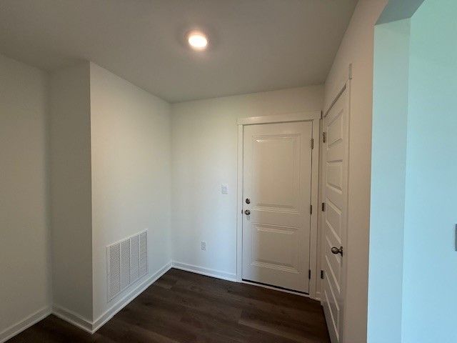 9996 Edgebrook Lane, Huntley, IL 60142