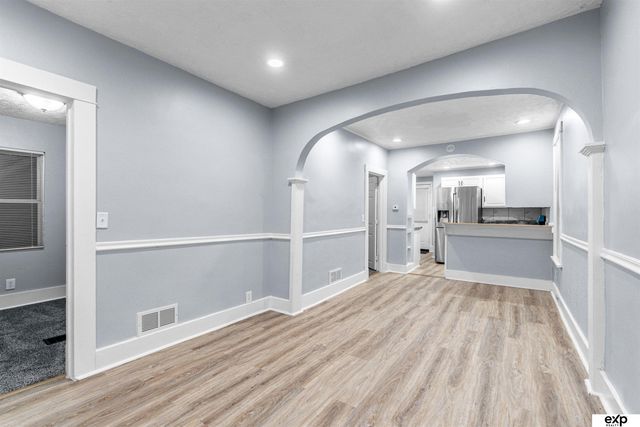 3912 S 14th Street, Omaha, NE 68107