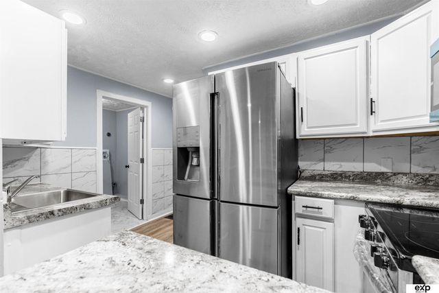 3912 S 14th Street, Omaha, NE 68107