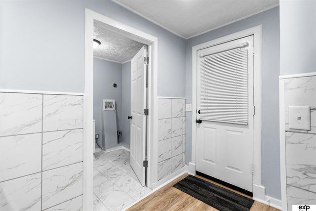 3912 S 14th Street, Omaha, NE 68107