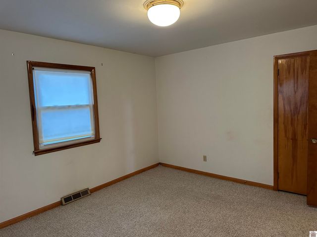 127 Bel Aire, Mayfield, KY 42066