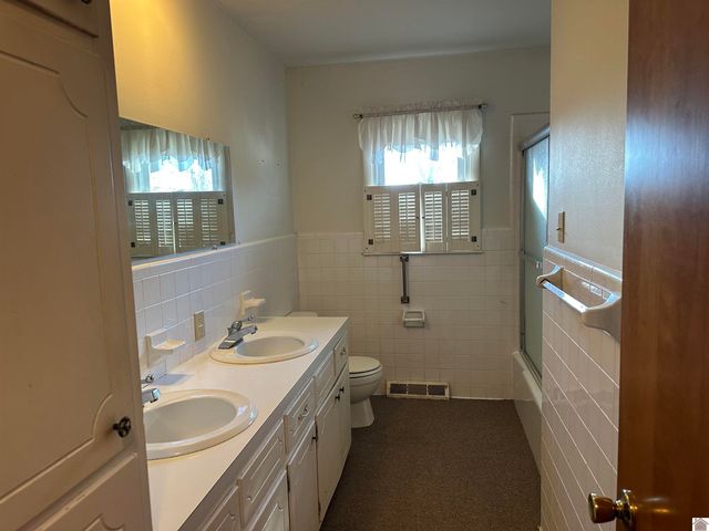 127 Bel Aire, Mayfield, KY 42066