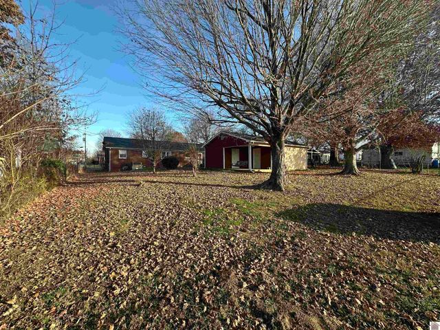 127 Bel Aire, Mayfield, KY 42066