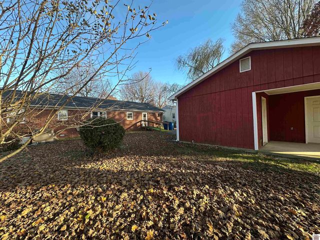 127 Bel Aire, Mayfield, KY 42066