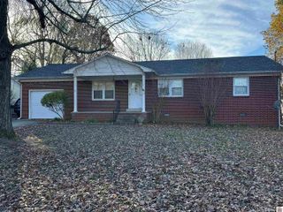 127 Bel Aire, Mayfield, KY 42066