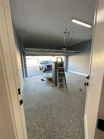 4631 SW 32nd Ave 4C, Dania Beach, FL 33312