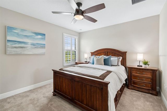 14622 RED CASTLE AVENUE, Lithia, FL 33547