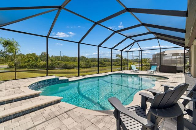 14622 RED CASTLE AVENUE, Lithia, FL 33547
