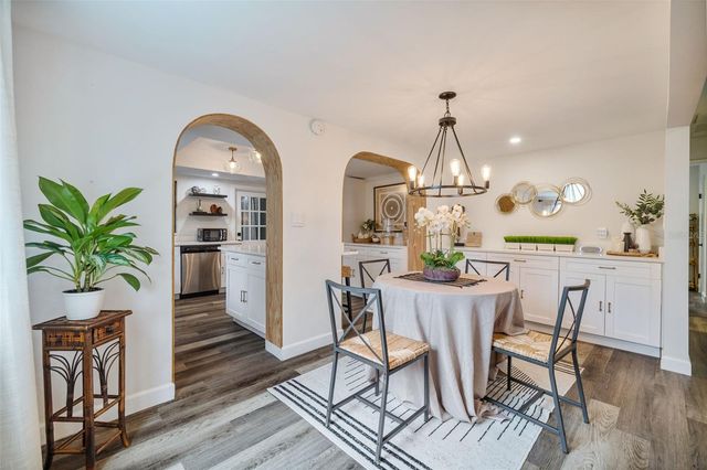 1411 E HENRY AVENUE, Tampa, FL 33604