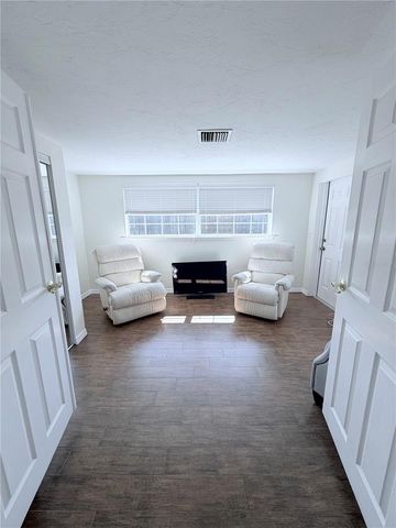 3219 CAMBRIDGE DRIVE, Sarasota, FL 34232