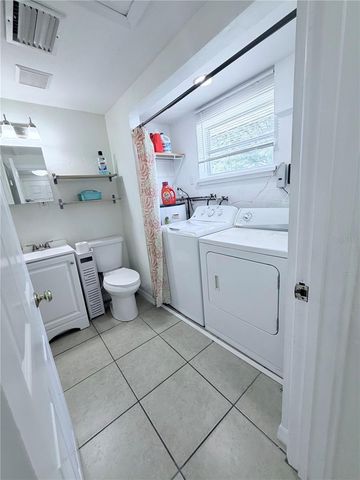 3219 CAMBRIDGE DRIVE, Sarasota, FL 34232